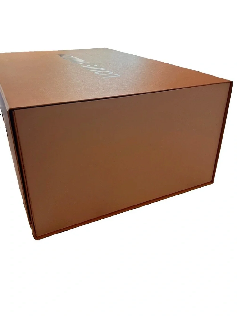 Louis Vuitton extra large empty hard box 28”